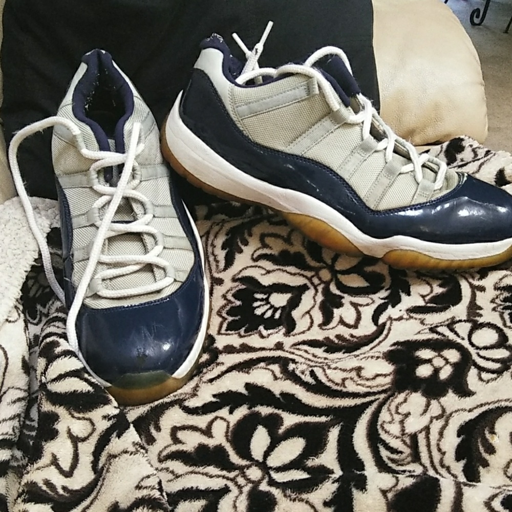 Air Jordan Georgetown lows